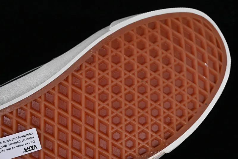 All categories Vans Vans series Vans Mid Vans China Vans Half Cab 33 DX Anaheim series Gray retro casual skate shoes VN0A5KX68EI
